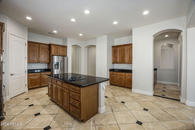 3215 E CONSTANCE Way, Phoenix, AZ 85042