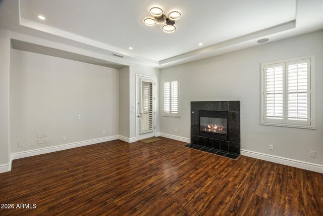 3215 E CONSTANCE Way, Phoenix, AZ 85042