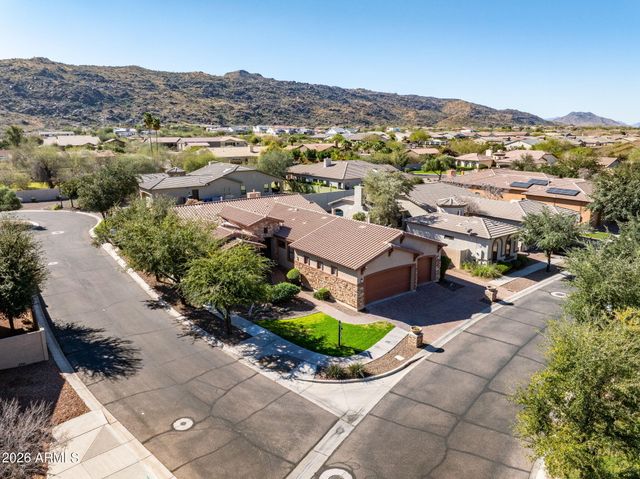 3215 E CONSTANCE Way, Phoenix, AZ 85042