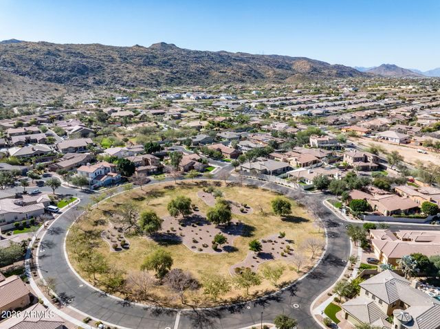 3215 E CONSTANCE Way, Phoenix, AZ 85042