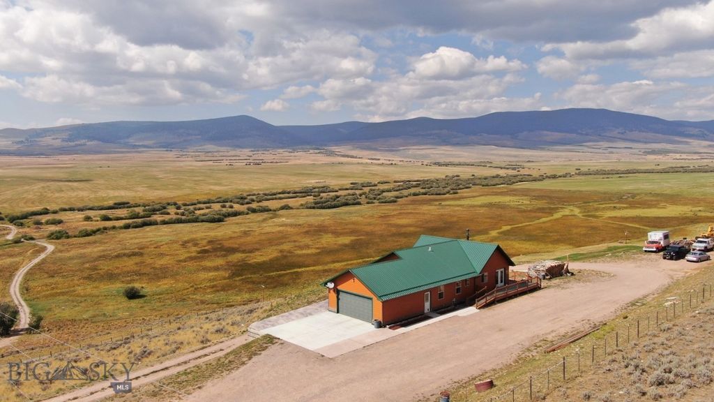 2900 Pioneer Mtns Scenic Byway, Polaris, MT 59746 photo 2