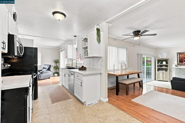 2279 Saint George Dr, Concord, CA 94520