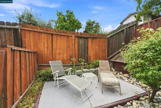 2279 Saint George Dr, Concord, CA 94520