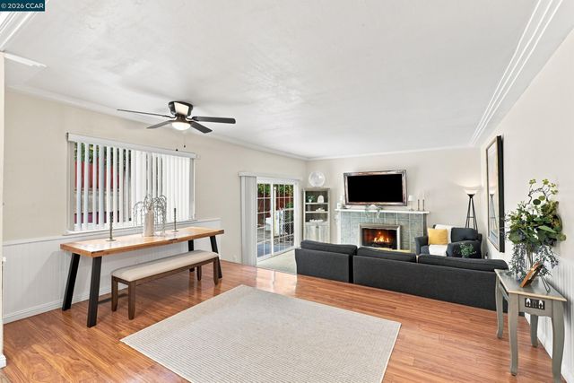 2279 Saint George Dr, Concord, CA 94520