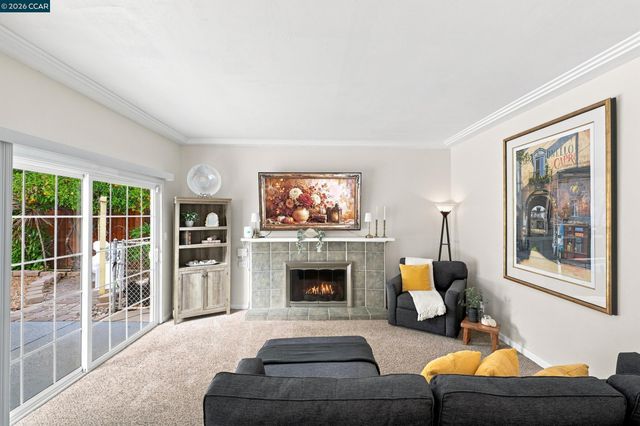 2279 Saint George Dr, Concord, CA 94520