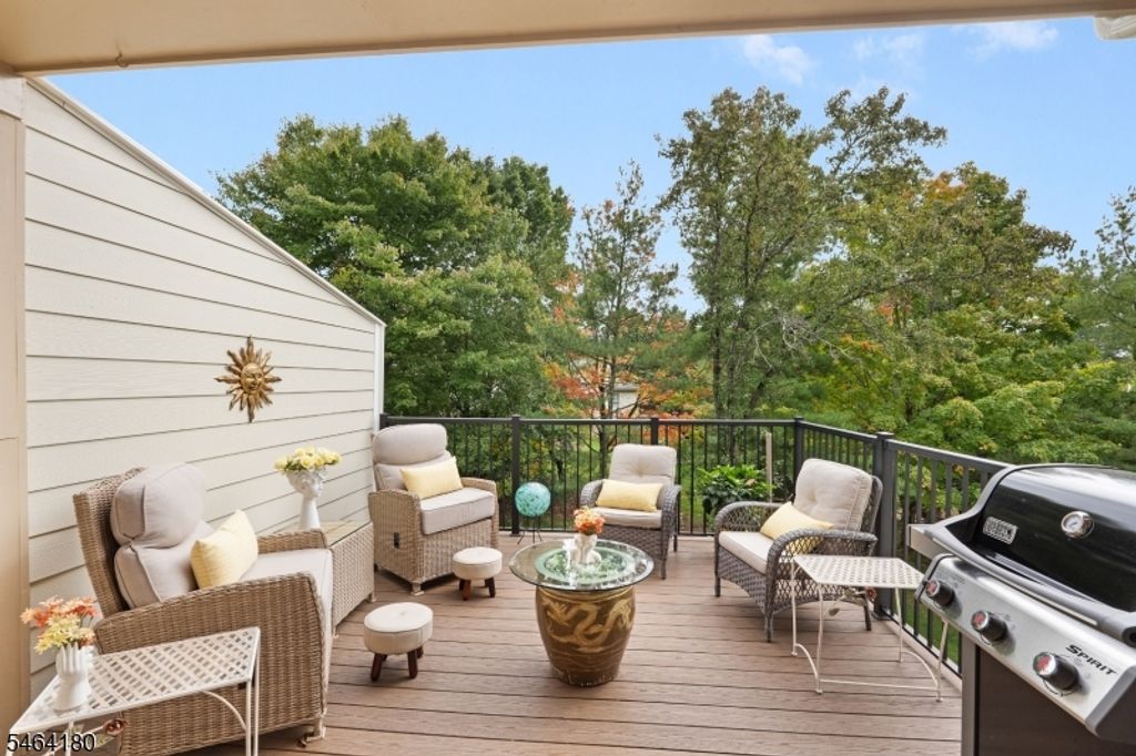 24 Gate House Ct, Morris Twp., NJ 07960 — photo 2