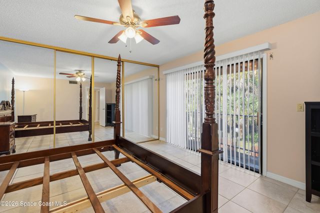 1713 Vista Oaks Circle NE, Palm Bay, FL 32905