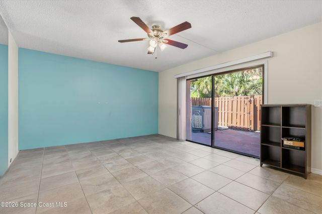 1713 Vista Oaks Circle NE, Palm Bay, FL 32905