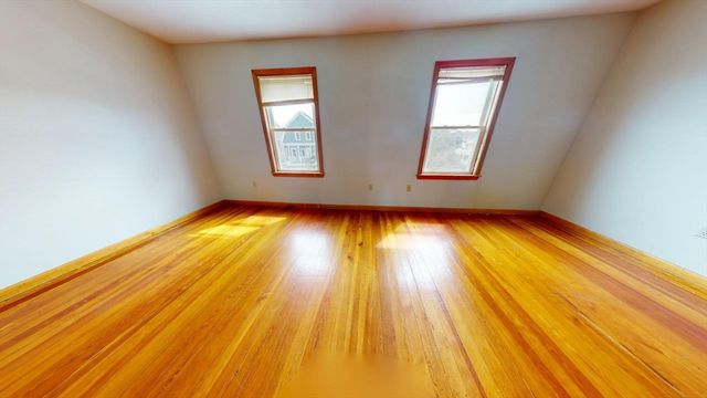 27 Princeton St, Medford, MA 02155