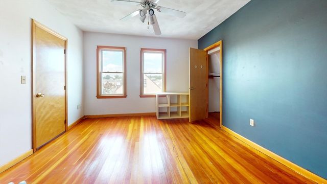 27 Princeton St, Medford, MA 02155