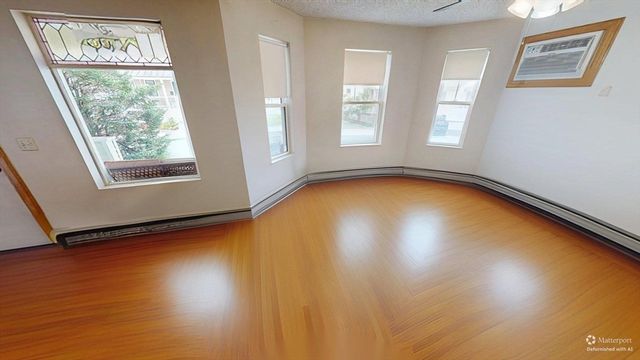 27 Princeton St, Medford, MA 02155