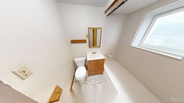27 Princeton St, Medford, MA 02155