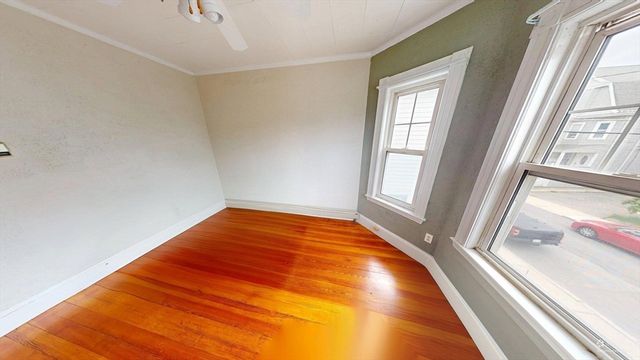 27 Princeton St, Medford, MA 02155