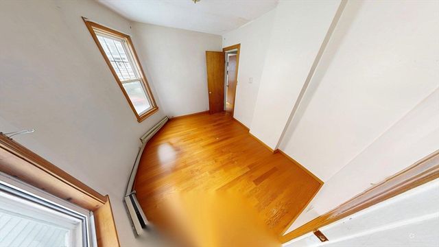 27 Princeton St, Medford, MA 02155