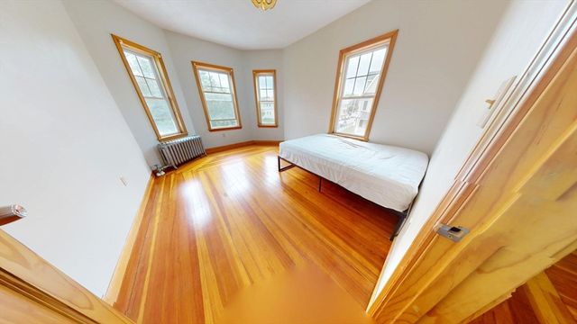 27 Princeton St, Medford, MA 02155