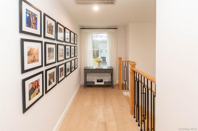 21 Wildwood Drive, Rock Tavern, NY 12575