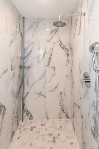 21 Wildwood Drive, Rock Tavern, NY 12575