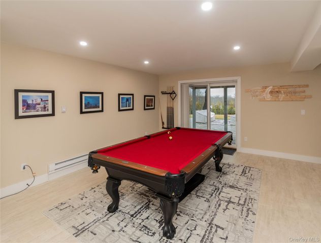 21 Wildwood Drive, Rock Tavern, NY 12575