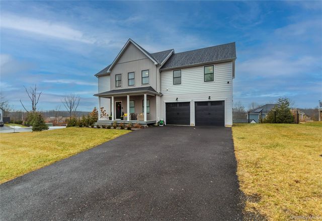 21 Wildwood Drive, Rock Tavern, NY 12575