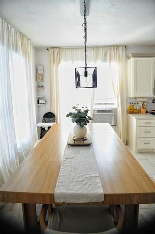 46 Road 5240, Cleveland, TX 77327