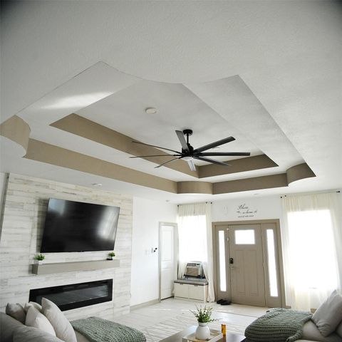 46 Road 5240, Cleveland, TX 77327