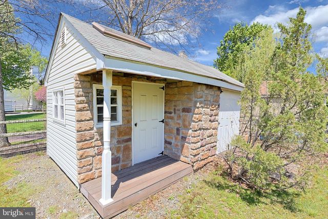 79 ASHLEY DR, Schwenksville, PA 19473