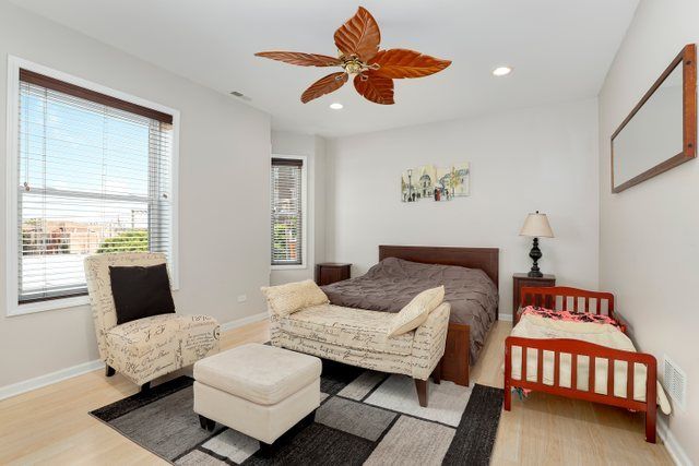 4714 S Evans Avenue 3N, Chicago, IL 60615