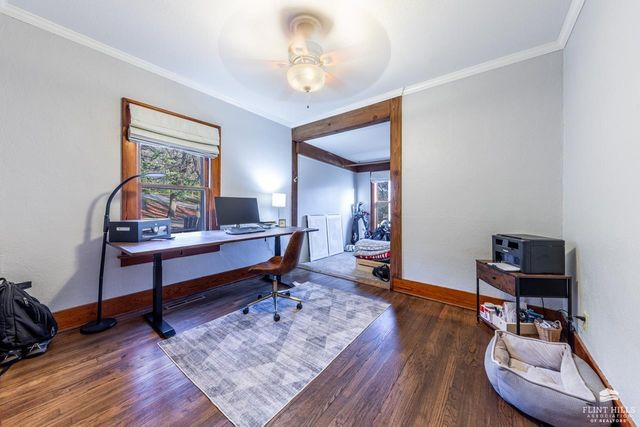 1015 Ivy Lane, Manhattan, KS 66502