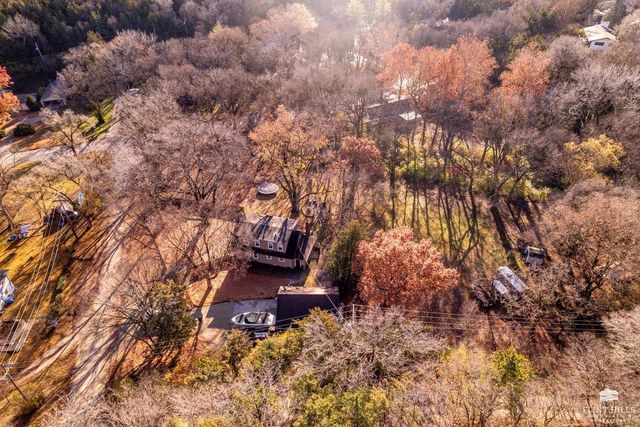 1015 Ivy Lane, Manhattan, KS 66502