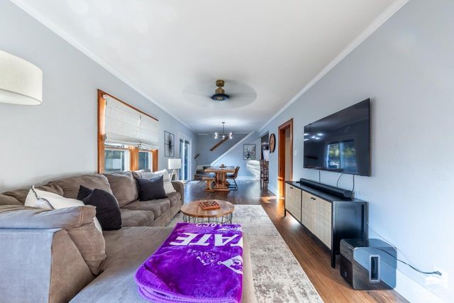 1015 Ivy Lane, Manhattan, KS 66502