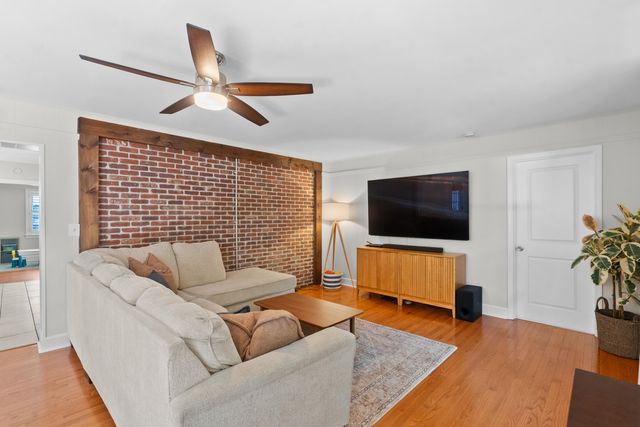 5114 Braddock Avenue, North Charleston, SC 29405