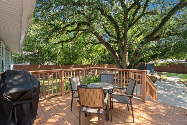 5114 Braddock Avenue, North Charleston, SC 29405