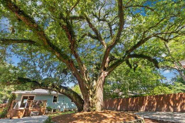 5114 Braddock Avenue, North Charleston, SC 29405