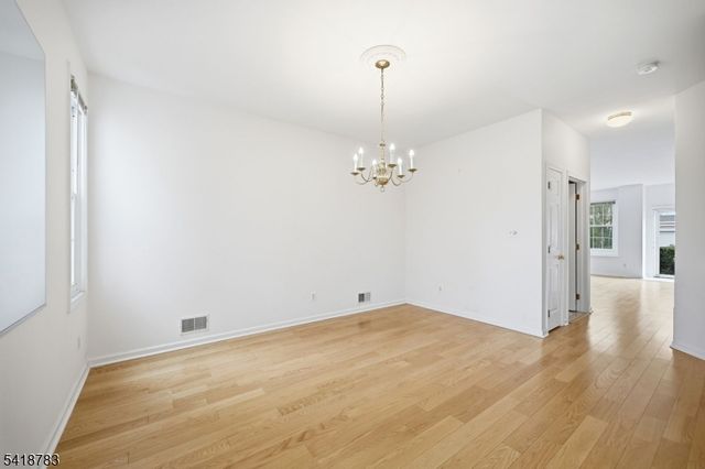 118 Cambridge Dr, Nutley Twp., NJ 07110