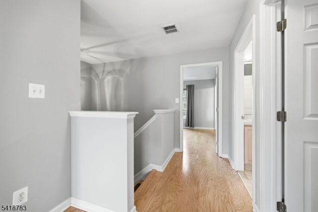 118 Cambridge Dr, Nutley Twp., NJ 07110