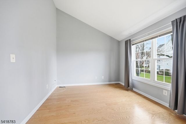 118 Cambridge Dr, Nutley Twp., NJ 07110