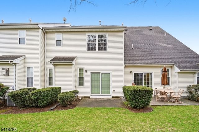 118 Cambridge Dr, Nutley Twp., NJ 07110