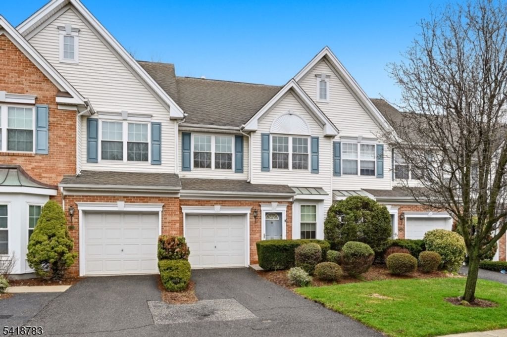 118 Cambridge Dr, Nutley Twp., NJ 07110
