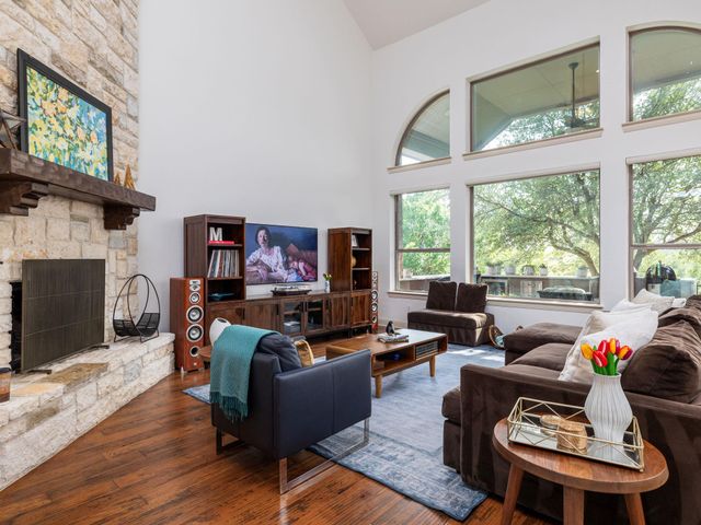 8808 Flycatcher CT, Austin, TX 78738