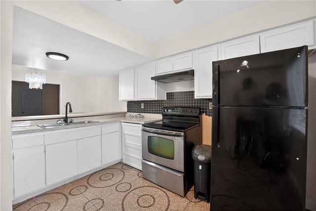 6071 Regent Manor, Lithonia, GA 30058