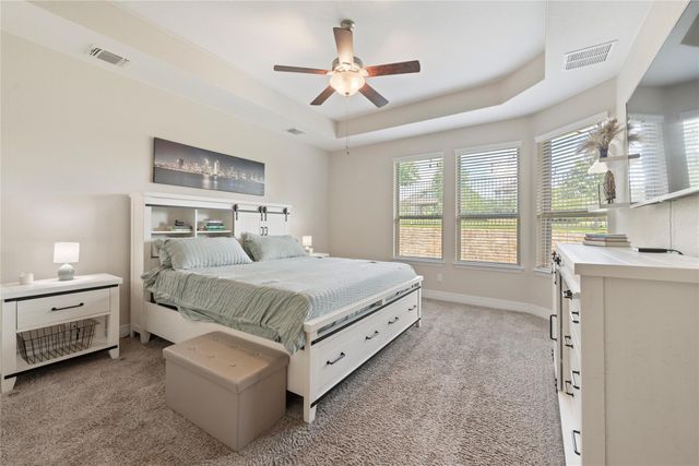 953 Vista Gardens DR, Buda, TX 78610