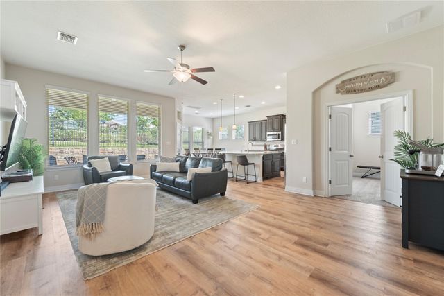 953 Vista Gardens DR, Buda, TX 78610