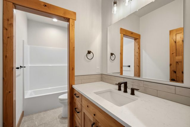 17146 Covina Road, Bend, OR 97707