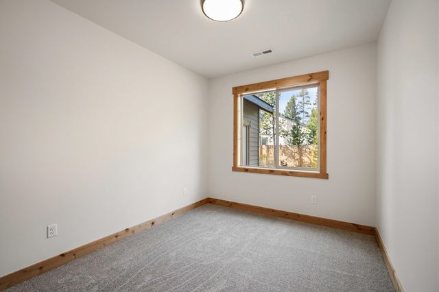 17146 Covina Road, Bend, OR 97707