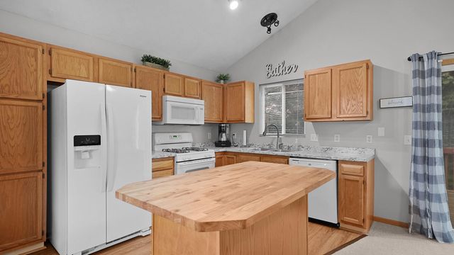8655 Wildcat Run Drive NE, Rockford, MI 49341