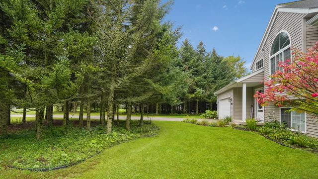 8655 Wildcat Run Drive NE, Rockford, MI 49341