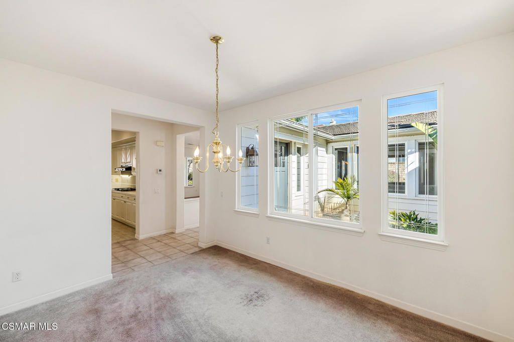 Image 8 of property listing at 5817 Evening Sky Drive, Simi Valley, CA 93063