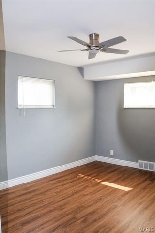 9821 Whitcomb Lane, Affton, MO 63123