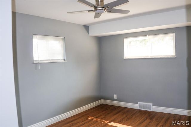 9821 Whitcomb Lane, Affton, MO 63123