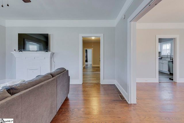 353 E Georgia Street, Woodruff, SC 29388